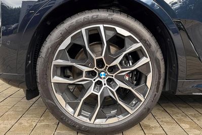 BMW X7 xDrive40d Individual Edition