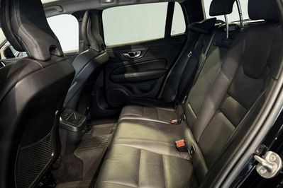 Volvo V60 Cross Country B4 D AWD
