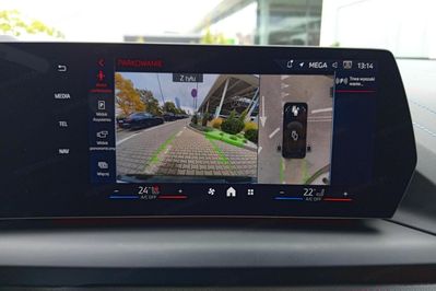 BMW Seria 1 120 mHEV aut