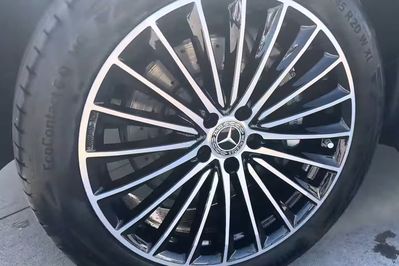 Mercedes GLC Coupe 300 4-Matic AMG Line