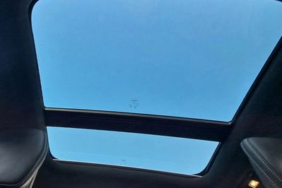 Volvo S60 T8 AWD Plug-In Hybrid Polestar Engineered