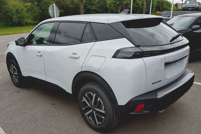 Peugeot 2008 Business e-DCS6 1.2 PureTech mHEV