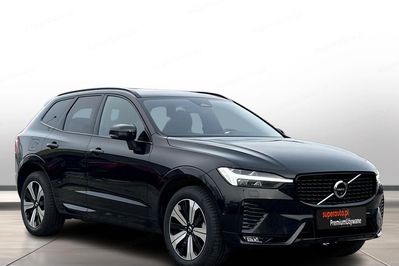 Volvo XC60 B5 B AWD Plus Dark