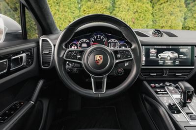 Porsche Cayenne Standard