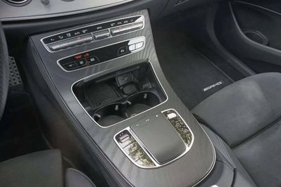 Mercedes Klasa E 220 d 4-Matic AMG