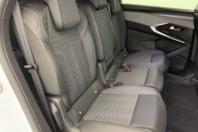 Peugeot 5008 GT 1.2 mHEV e-DCS6