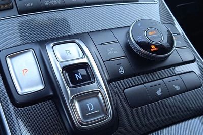 Hyundai Santa Fe 1.6 T-GDI HEV Smart 4WD