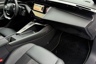 Peugeot 308 GT e-DCS 1.2 mHEV