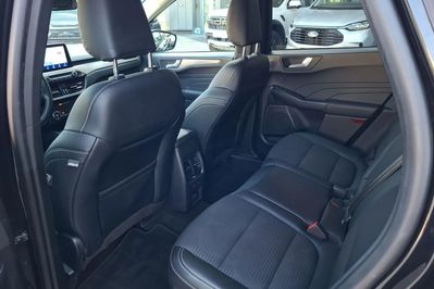 Ford Kuga 2.5 Fhev Fwd Titanium x