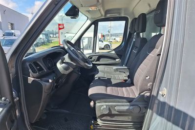 Iveco Daily 35S18 Kontener 8EP + Winda