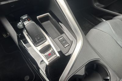 Peugeot 3008 GT 1.2 PureTech  S&S EAT8