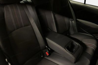 Toyota Corolla 1.8 Hybrid