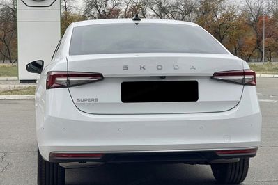 Skoda Superb Drive 1.5 TSI mHEV DSG