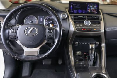 Lexus NX 300 Elegance AWD
