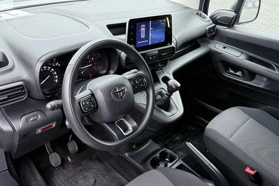 Toyota Proace City L2H1 Chłodnia do 0°C