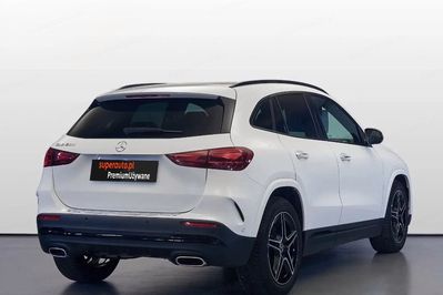 Mercedes GLA 200 AMG Line 7G-DCT