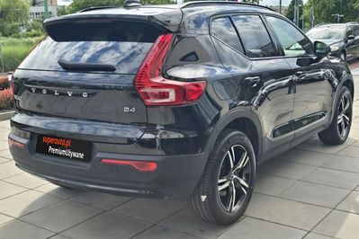 Volvo XC40 B4 Plus Dark aut