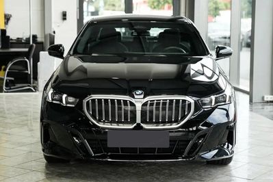 BMW Seria 5 520d M Sport