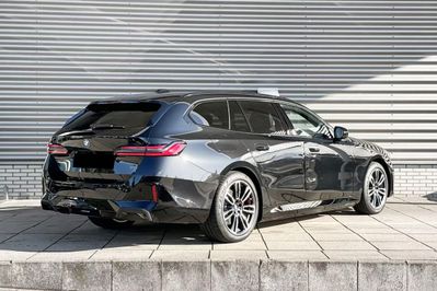 BMW Seria 5 Touring 520d xDrive M Sport