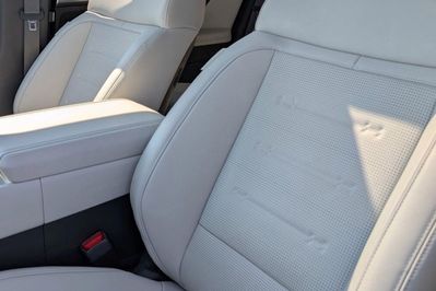 Hyundai Santa Fe 5.os 1.6 T-GDI HEV Executive 2WD aut