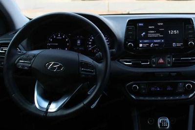 Hyundai i30 1.0 T-GDI Smart DCT