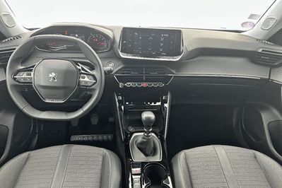 Peugeot 2008 Allure 1.2 PureTech EAT8
