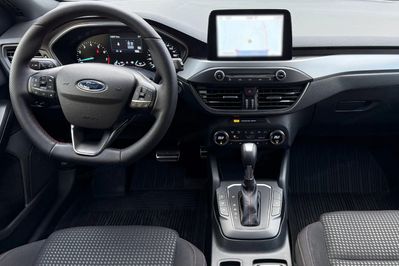 Ford Focus 1.0 EcoBoost mHEV ST-Line Style aut