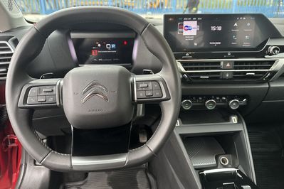 Citroen C4 X Plus  1.5 BlueHDi S&S EAT8