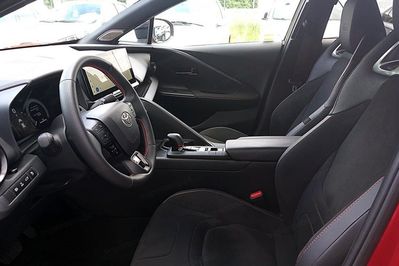 Toyota C-HR 2.0 PHEV Dynamic Force GR Sport Premiere Edition