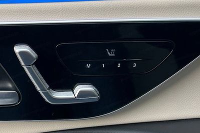 Mercedes Klasa E 200 4-Matic AMG