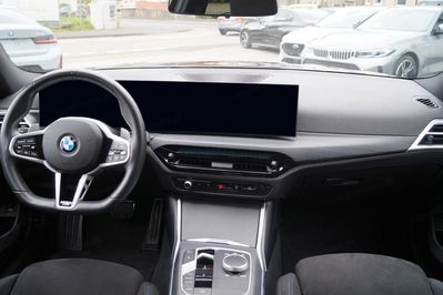 BMW Seria 3 Touring 330d xDrive M Sport