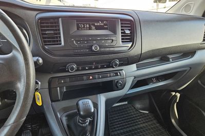 Peugeot Expert L2H1 Zabudowa brygadowa