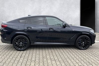 BMW X6 M50i xDrive