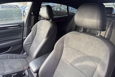 Volkswagen Arteon R-Line 2.0 TSI  DSG