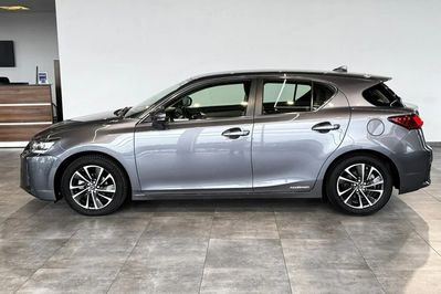 Lexus CT 200h
