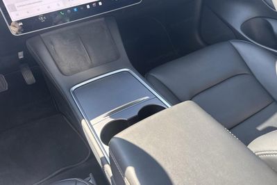 Tesla Model 3 Standard Range Plus