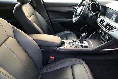 Alfa Romeo Stelvio Turbo Veloce Q4