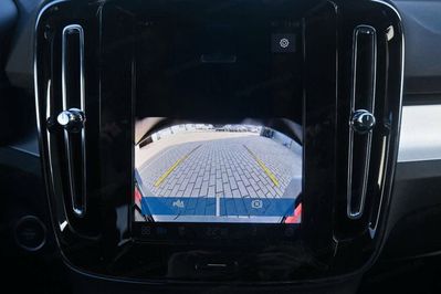 Volvo XC40 B3 Plus Dark