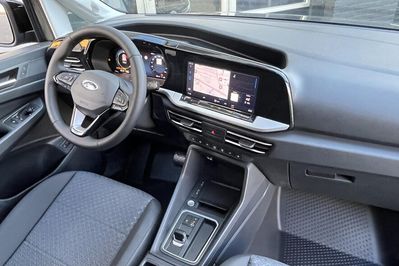 Ford Transit Connect L2 Limited PHEV A6