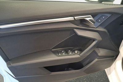 Audi A3 35 TFSI mHEV S tronic