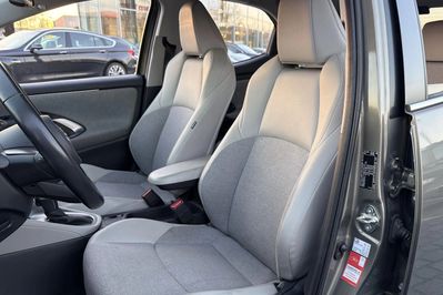 Toyota Yaris Hybrid 1.5 Selection Elegant