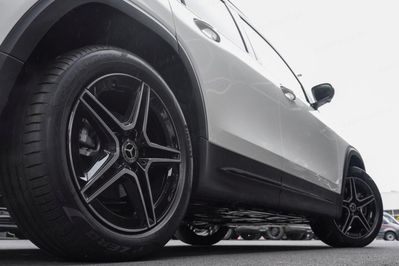 Mercedes GLB 220 4-Matic AMG Line