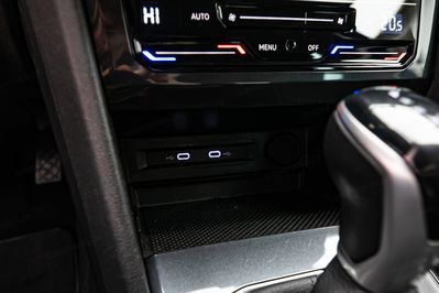 Volkswagen Tiguan 1.5 TSI Elegance DSG