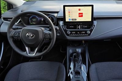 Toyota Corolla 1.8 Hybrid Comfort