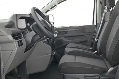 Volkswagen Transporter Kombi TDI L2H1
