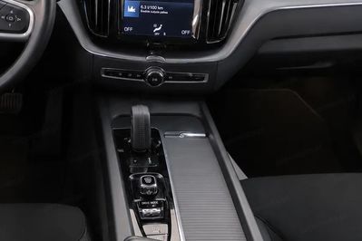 Volvo XC60 T6 Plug-In Hybrid AWD Inscription aut
