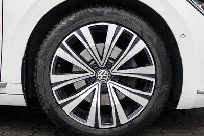 Volkswagen Arteon 2.0 TSI Elegance DSG