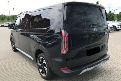 Ford Tourneo Custom 320 L2H1 Active A8 AWD