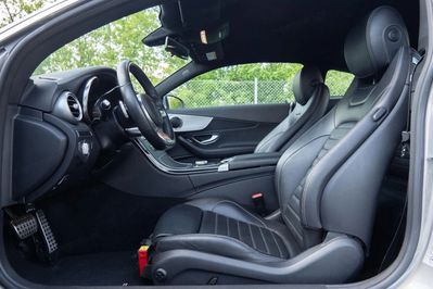 Mercedes Klasa C 300.9G-Tronic