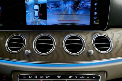 Mercedes Klasa E 220 d 4MATIC AMG/Avantgarde